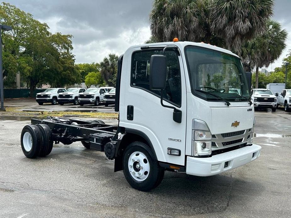 new 2024 Chevrolet Express 3500 car, priced at $50,315