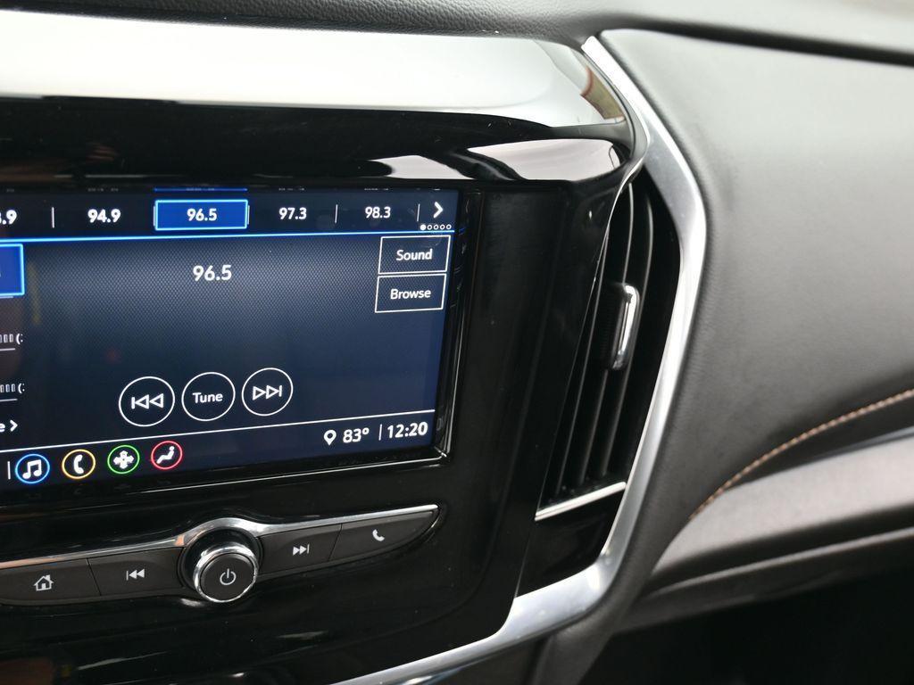 used 2021 Chevrolet Traverse car, priced at $20,994