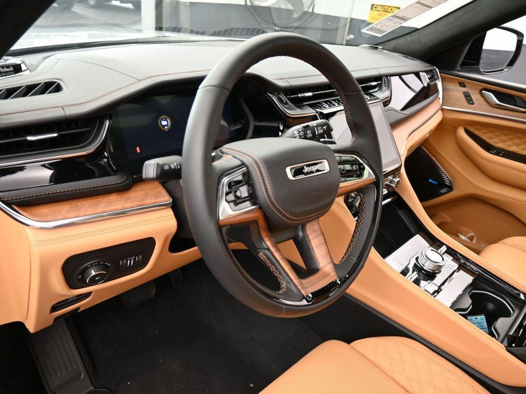 new 2025 Jeep Grand Cherokee car, priced at $61,410