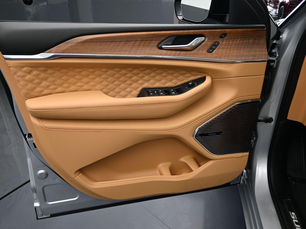 new 2025 Jeep Grand Cherokee car, priced at $61,410