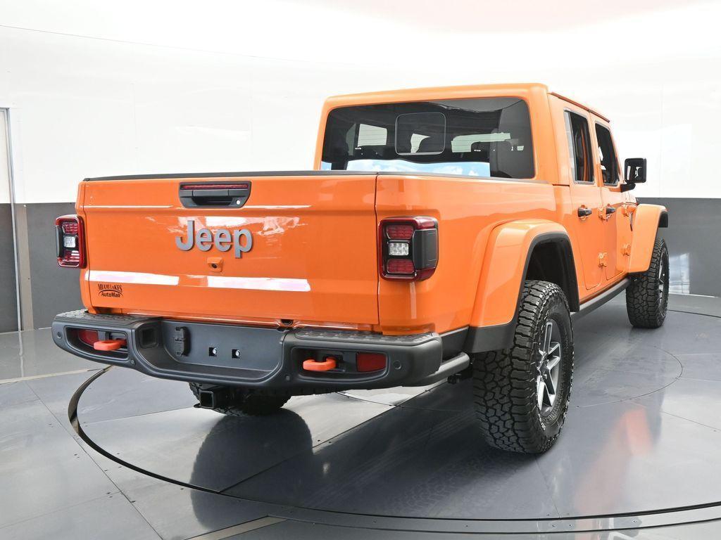 new 2025 Jeep Gladiator car