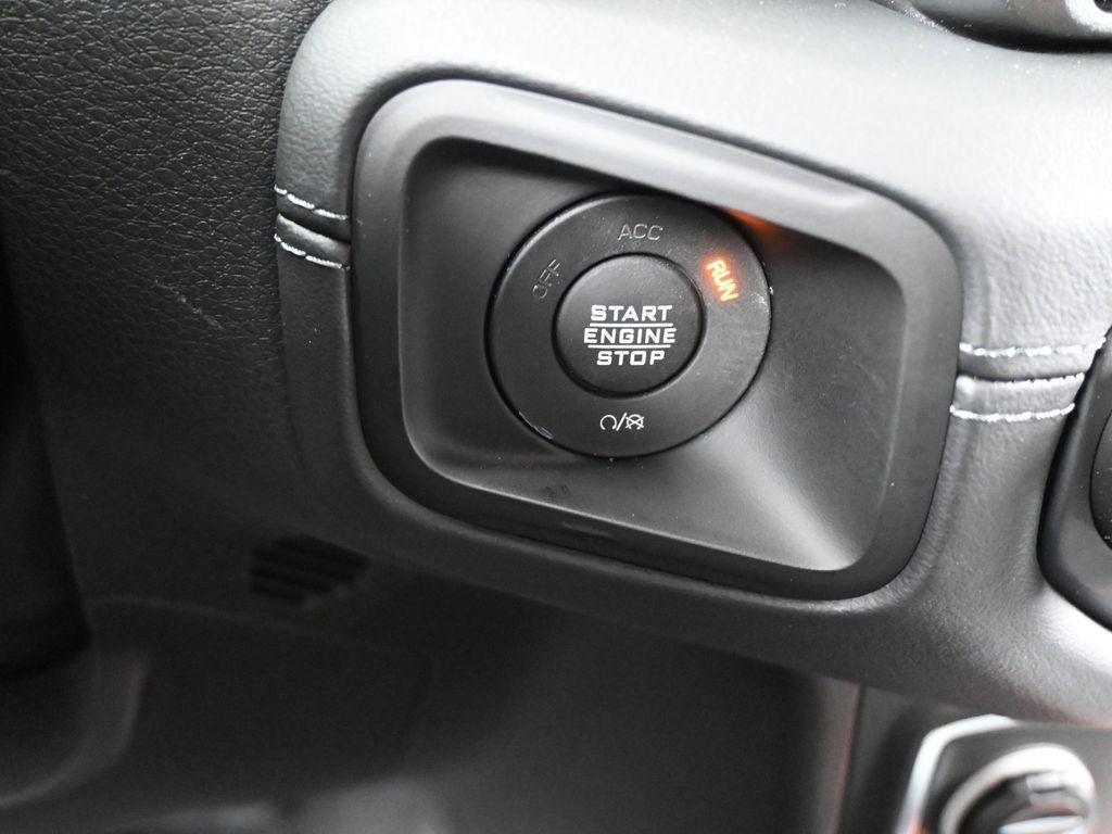 new 2025 Jeep Gladiator car