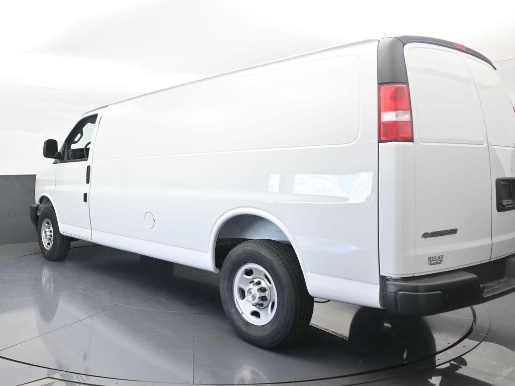 new 2025 Chevrolet Express 3500 car, priced at $50,578