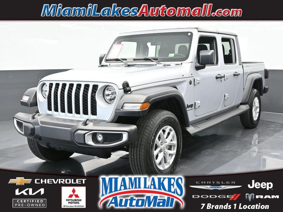 used 2023 Jeep Gladiator car, priced at $38,334