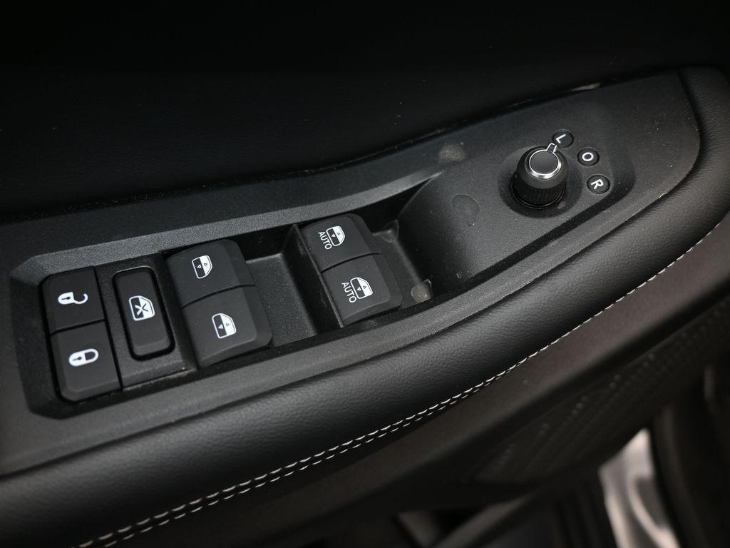 new 2024 Jeep Grand Cherokee car, priced at $42,789