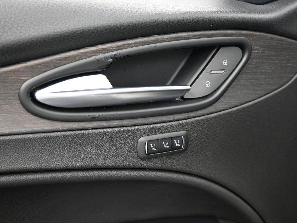 used 2022 Alfa Romeo Stelvio car, priced at $23,989