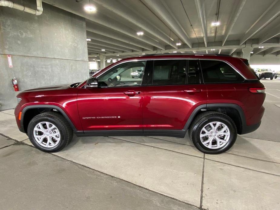 used 2022 Jeep Grand Cherokee car, priced at $38,835