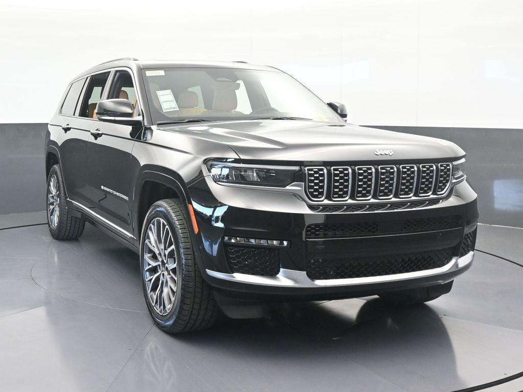 new 2025 Jeep Grand Cherokee L car