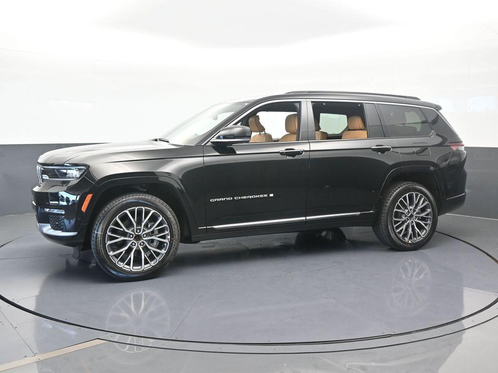 new 2025 Jeep Grand Cherokee L car