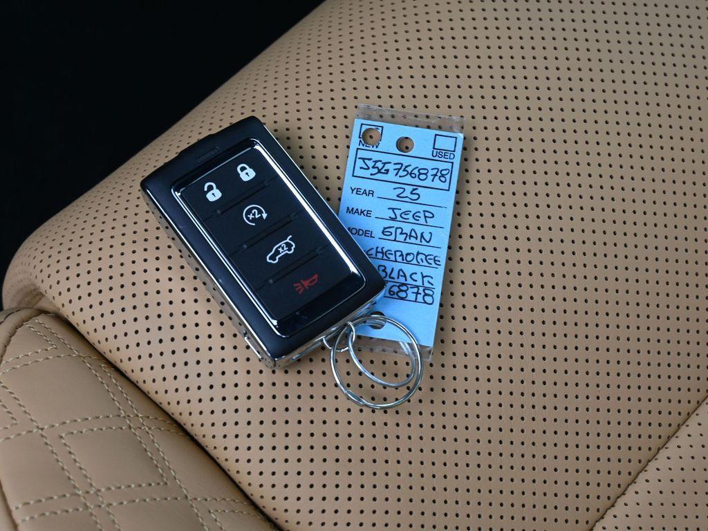 new 2025 Jeep Grand Cherokee L car