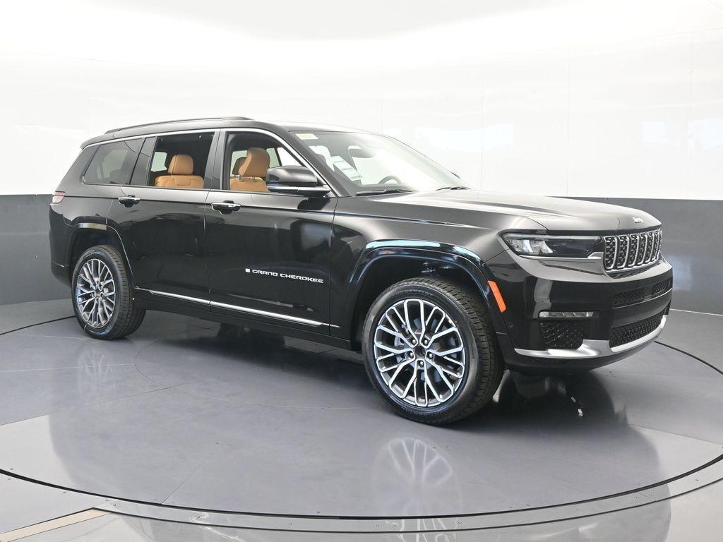 new 2025 Jeep Grand Cherokee L car