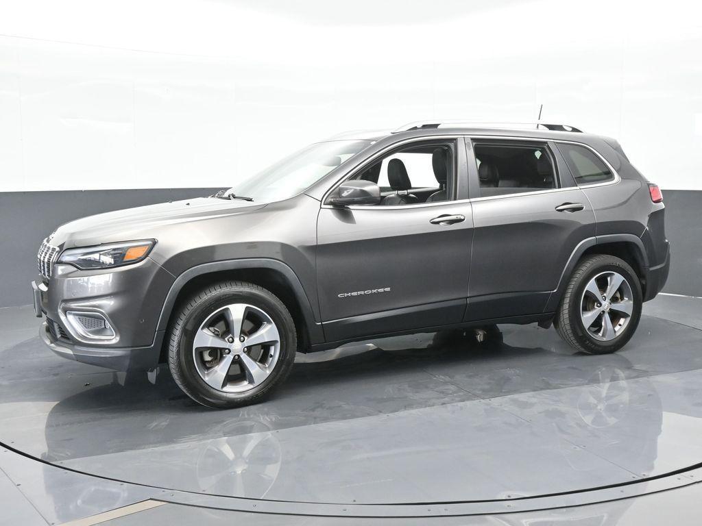 used 2019 Jeep Cherokee car, priced at $14,911