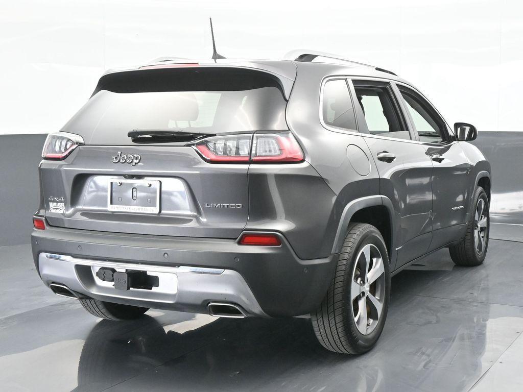 used 2019 Jeep Cherokee car, priced at $14,911