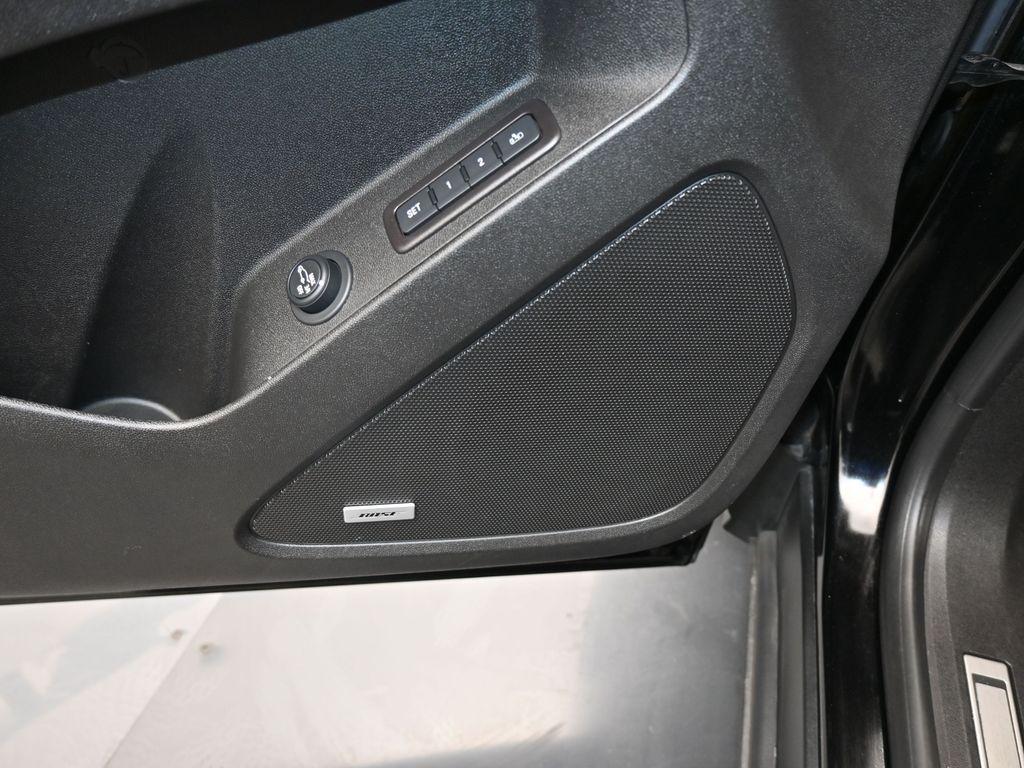 used 2021 Chevrolet Equinox car, priced at $19,998