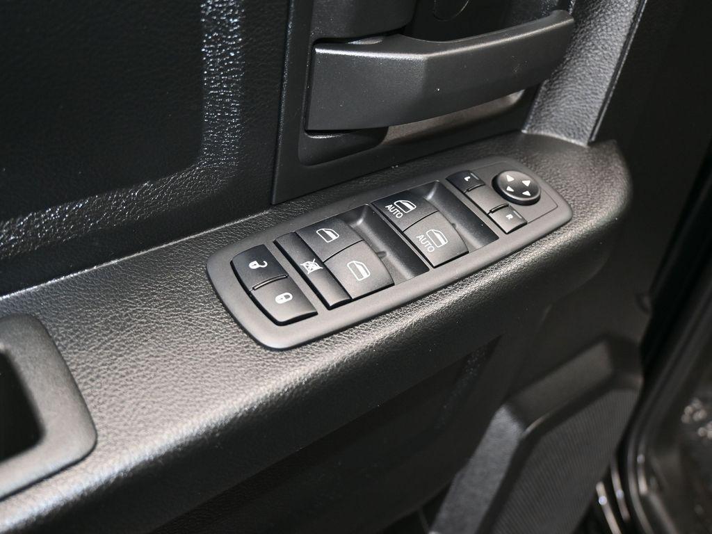 new 2024 Ram 1500 Classic car, priced at $44,473
