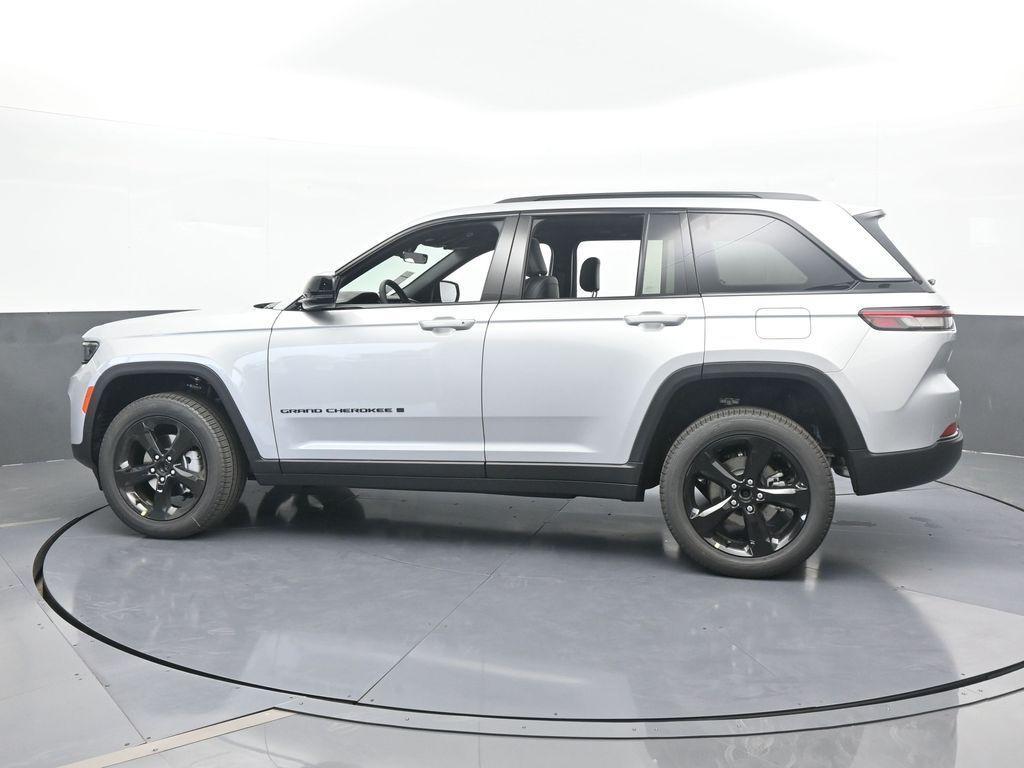 new 2025 Jeep Grand Cherokee car