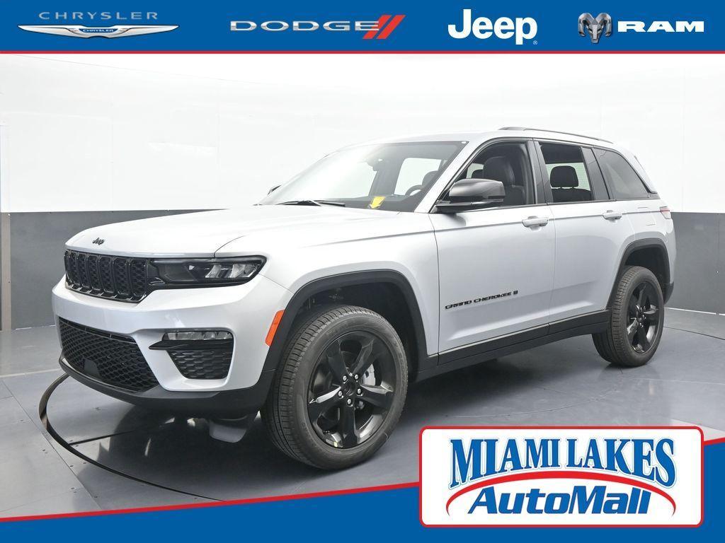 new 2025 Jeep Grand Cherokee car