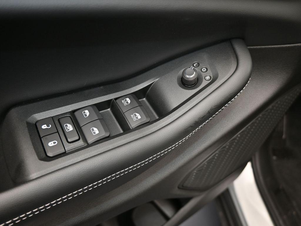 new 2025 Jeep Grand Cherokee car