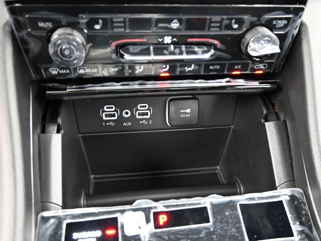 new 2025 Jeep Grand Cherokee car