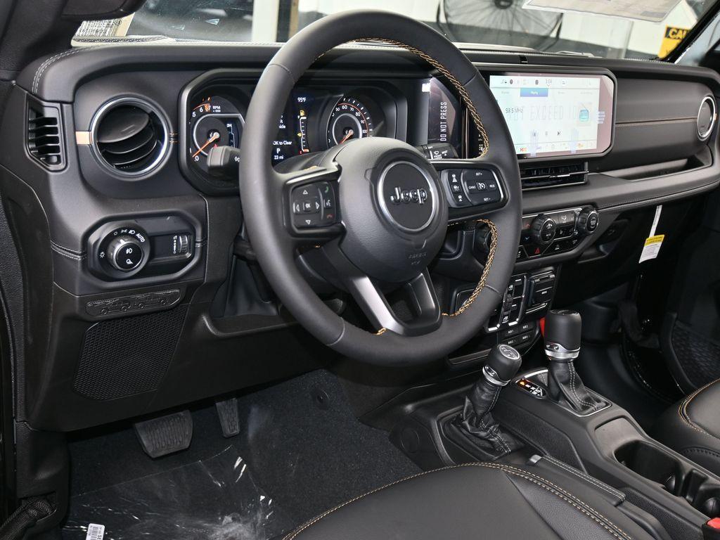 new 2024 Jeep Gladiator car, priced at $44,058