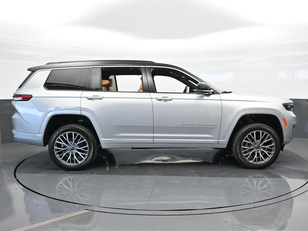 used 2024 Jeep Grand Cherokee L car, priced at $55,500