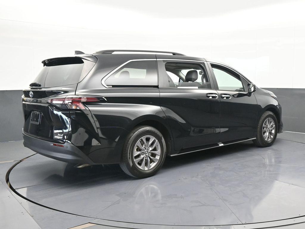 used 2023 Toyota Sienna car, priced at $38,995
