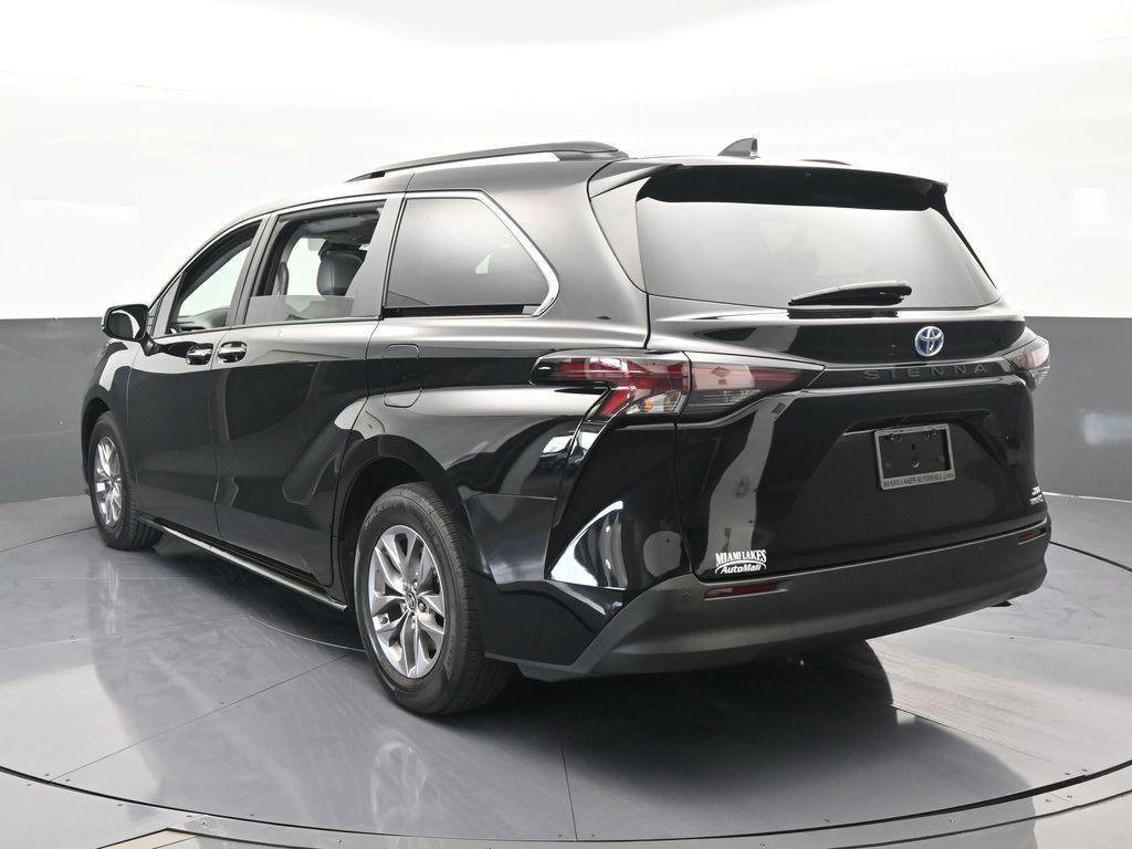 used 2023 Toyota Sienna car, priced at $38,995