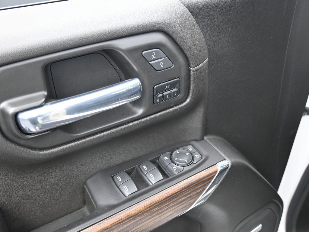 used 2022 Chevrolet Silverado 1500 Limited car, priced at $48,991