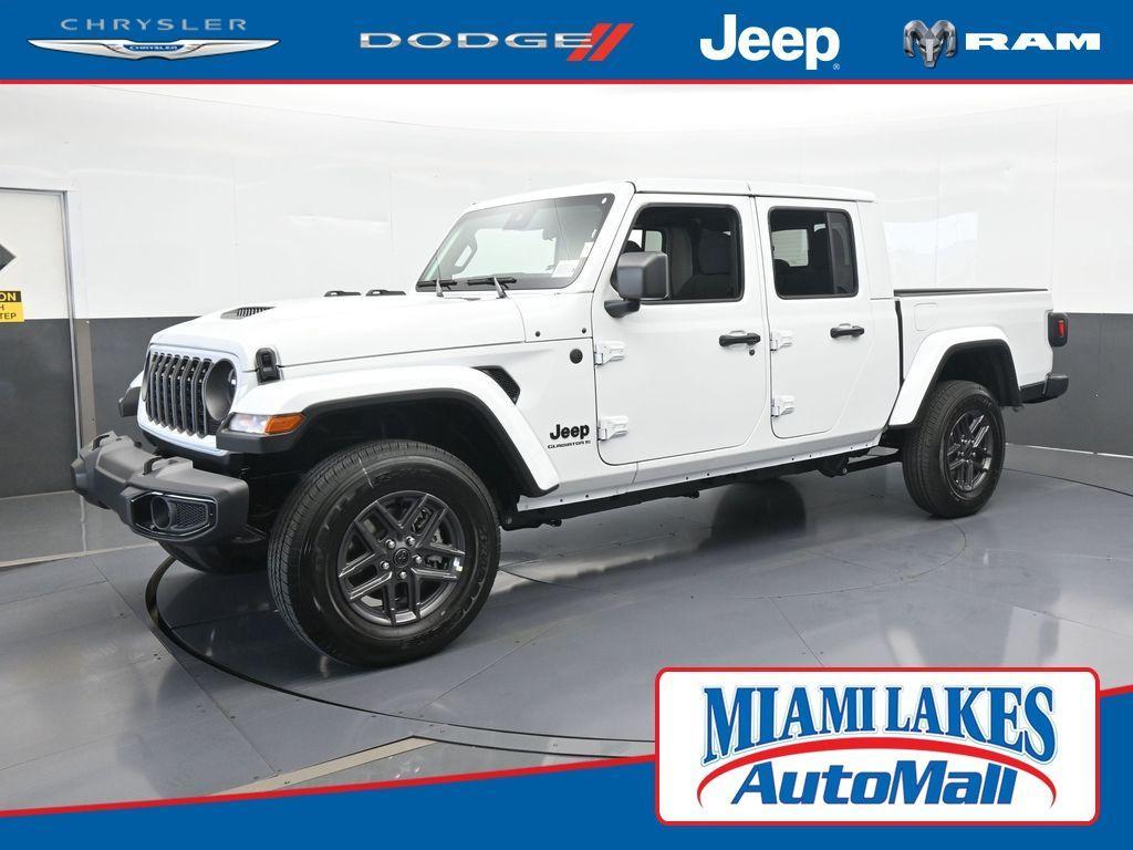 new 2025 Jeep Gladiator car