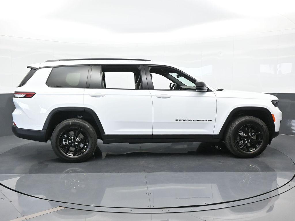 used 2024 Jeep Grand Cherokee L car, priced at $38,995