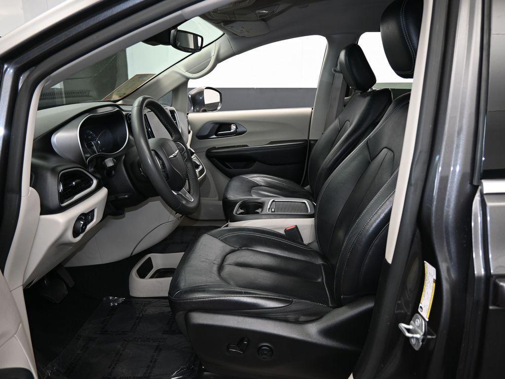 used 2022 Chrysler Pacifica car, priced at $16,994