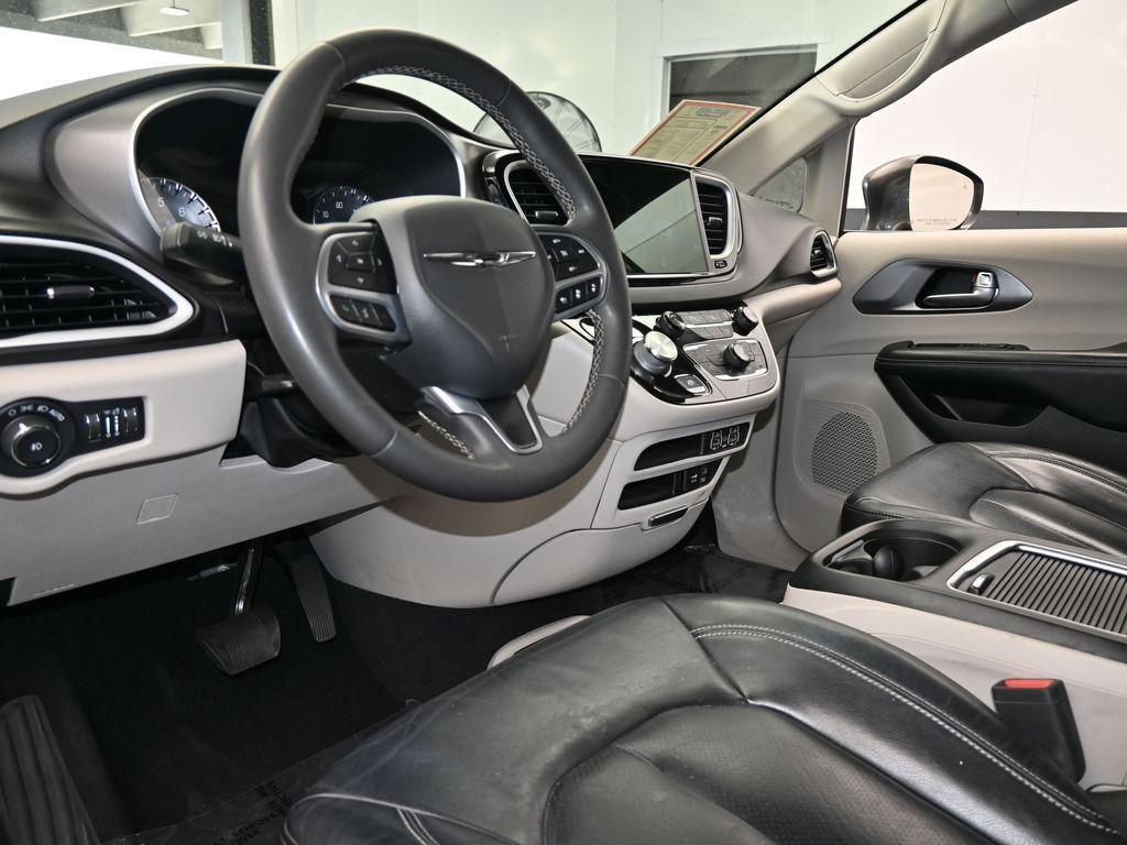 used 2022 Chrysler Pacifica car, priced at $16,994