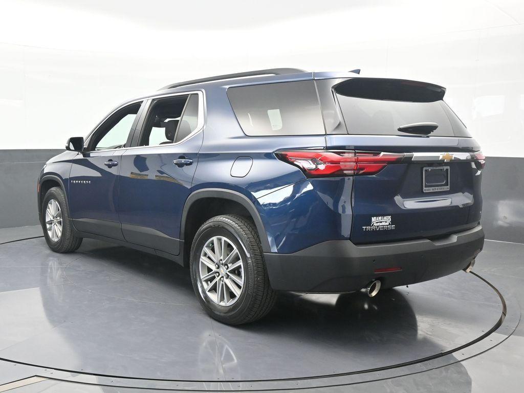 used 2022 Chevrolet Traverse car, priced at $27,991