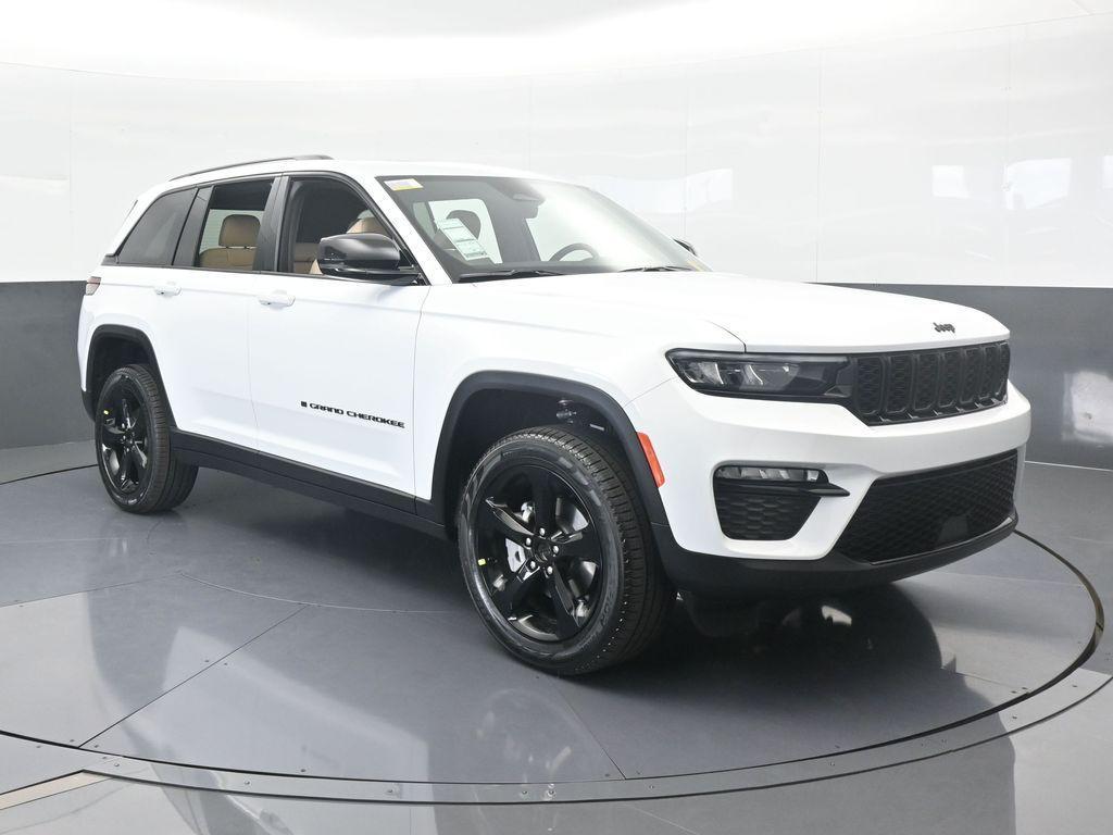 new 2025 Jeep Grand Cherokee car