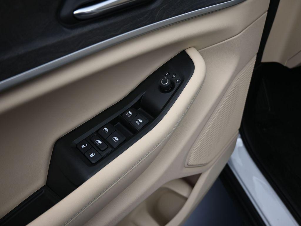 new 2025 Jeep Grand Cherokee car