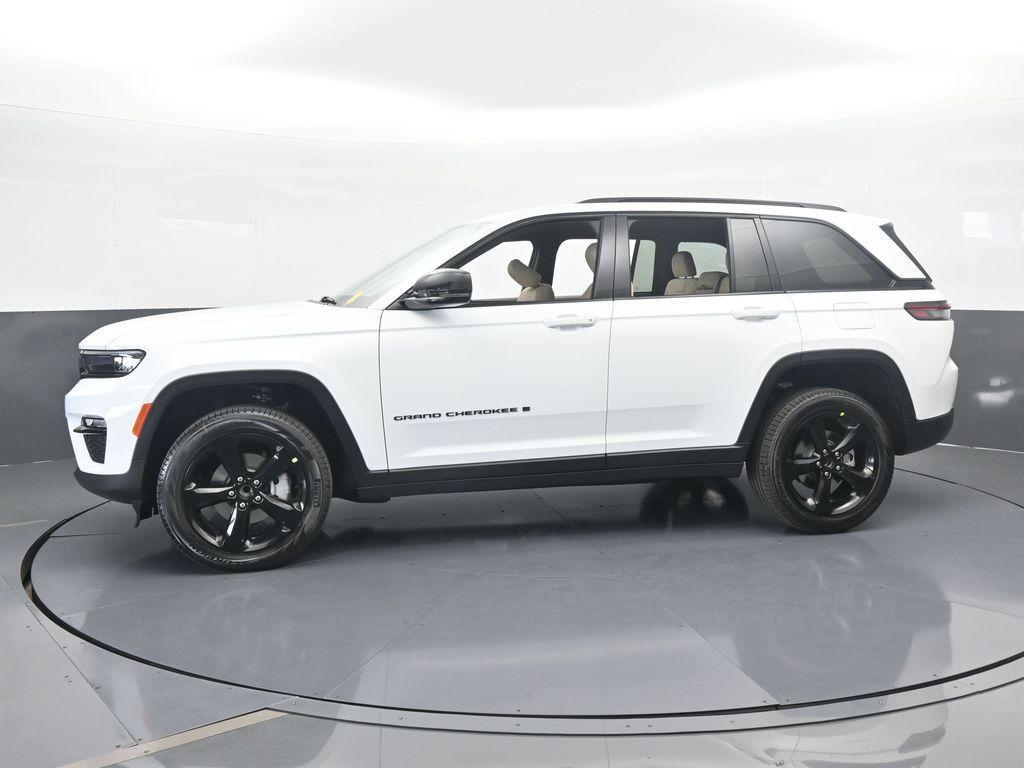 new 2025 Jeep Grand Cherokee car