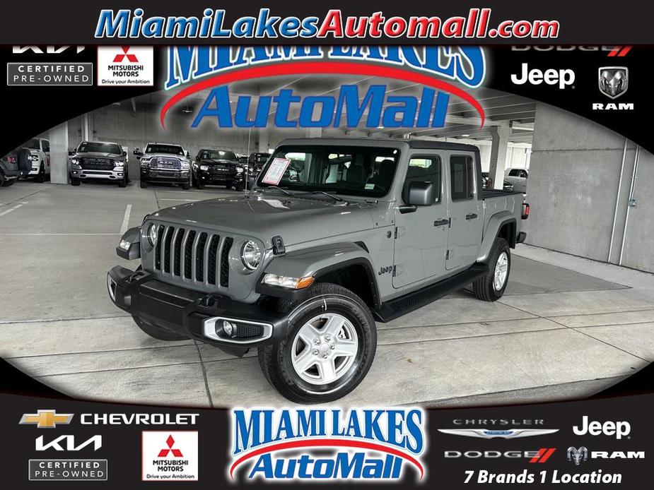 used 2022 Jeep Gladiator car, priced at $34,848