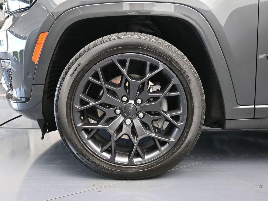used 2024 Jeep Grand Cherokee L car, priced at $53,800