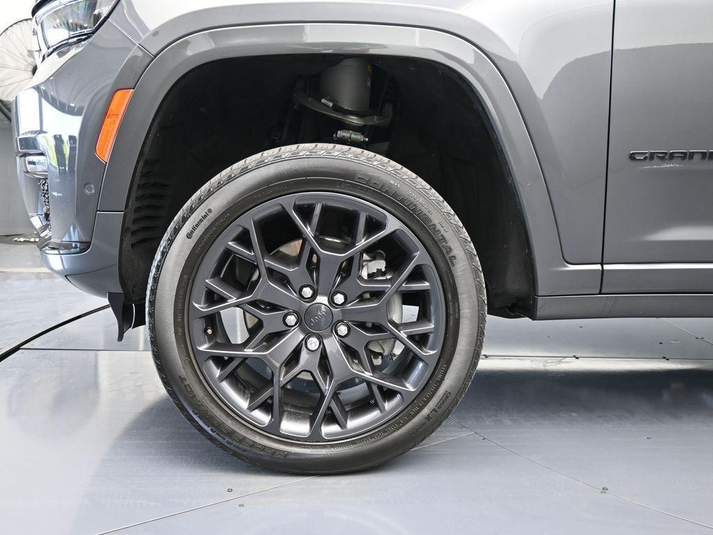 used 2024 Jeep Grand Cherokee L car, priced at $53,800