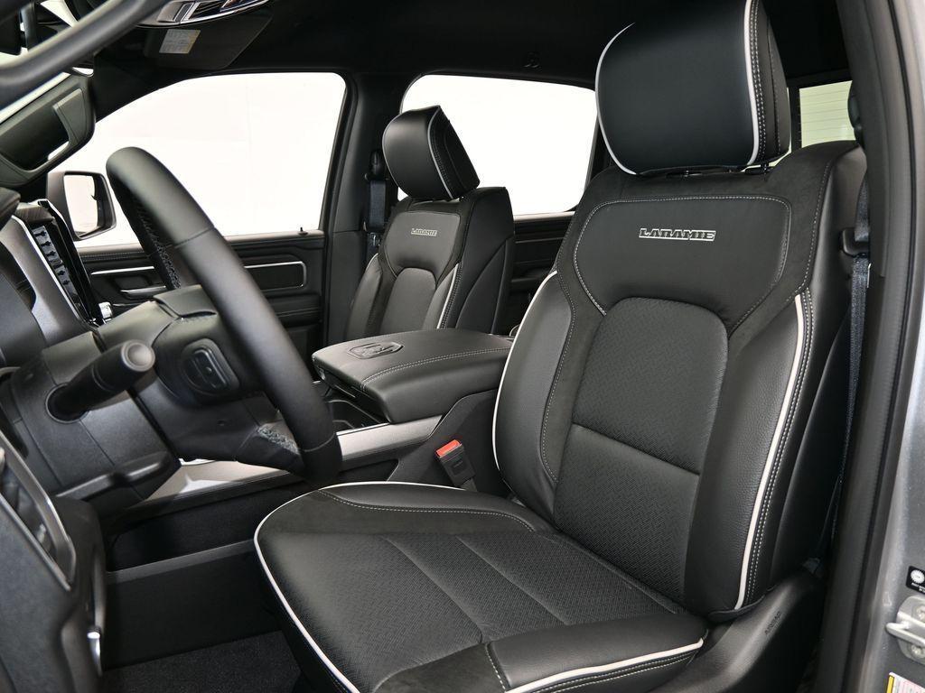 new 2025 Ram 1500 car, priced at $54,471