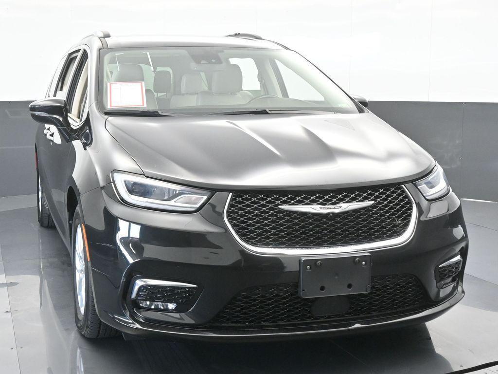 used 2021 Chrysler Pacifica car, priced at $17,450