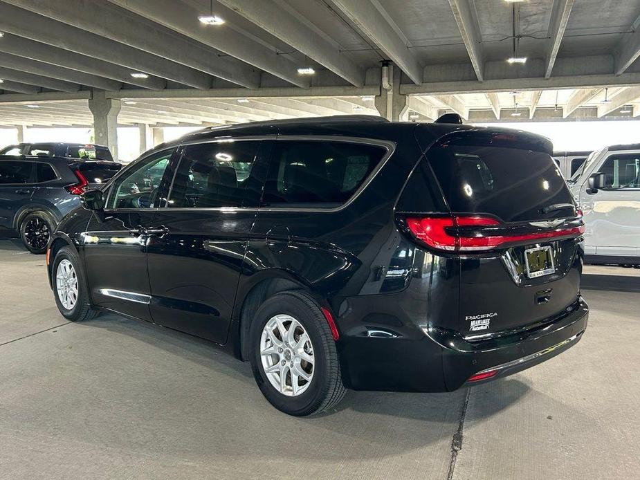 used 2021 Chrysler Pacifica car, priced at $17,996