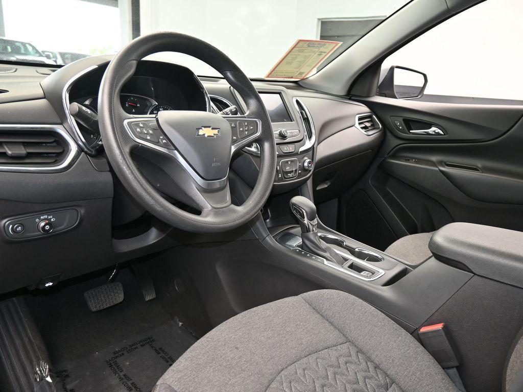 used 2023 Chevrolet Equinox car, priced at $22,996