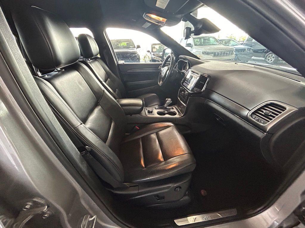 used 2019 Jeep Grand Cherokee car, priced at $17,250