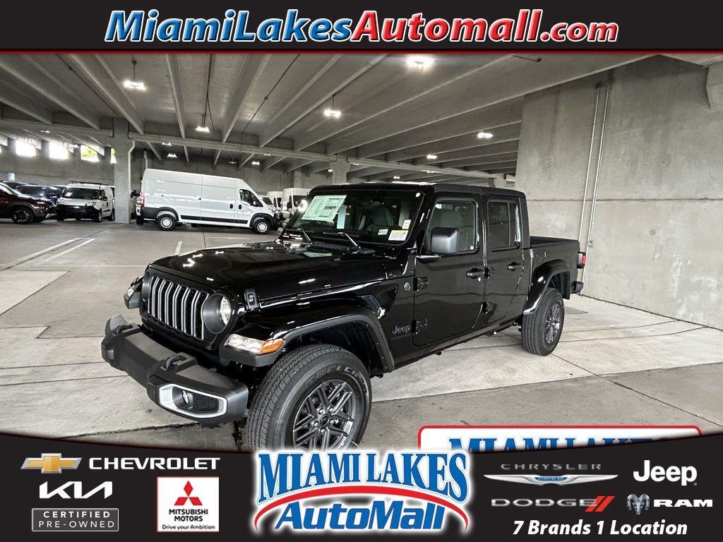 used 2024 Jeep Gladiator car, priced at $38,603