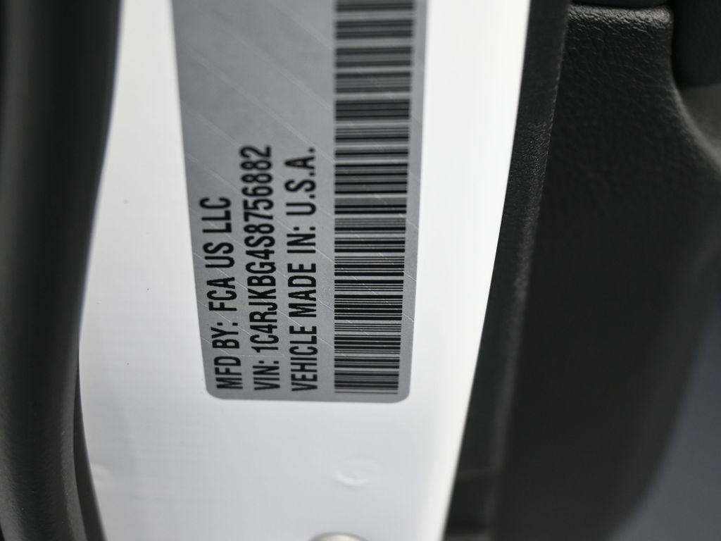 new 2025 Jeep Grand Cherokee L car