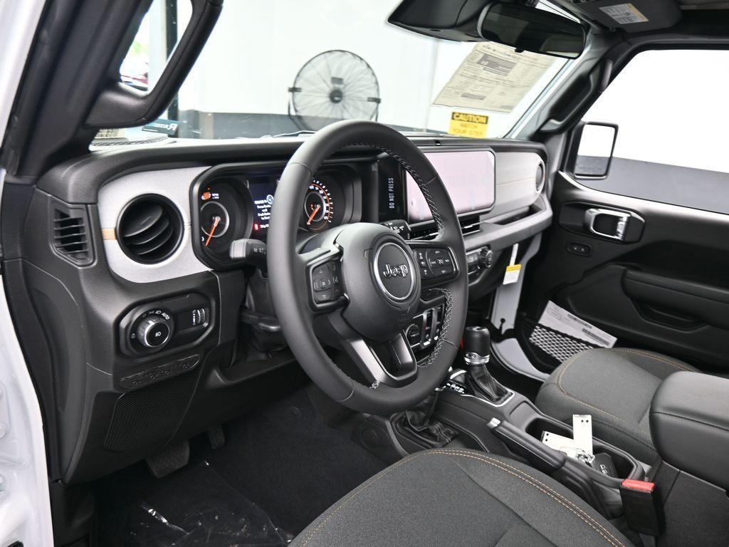 new 2025 Jeep Wrangler car