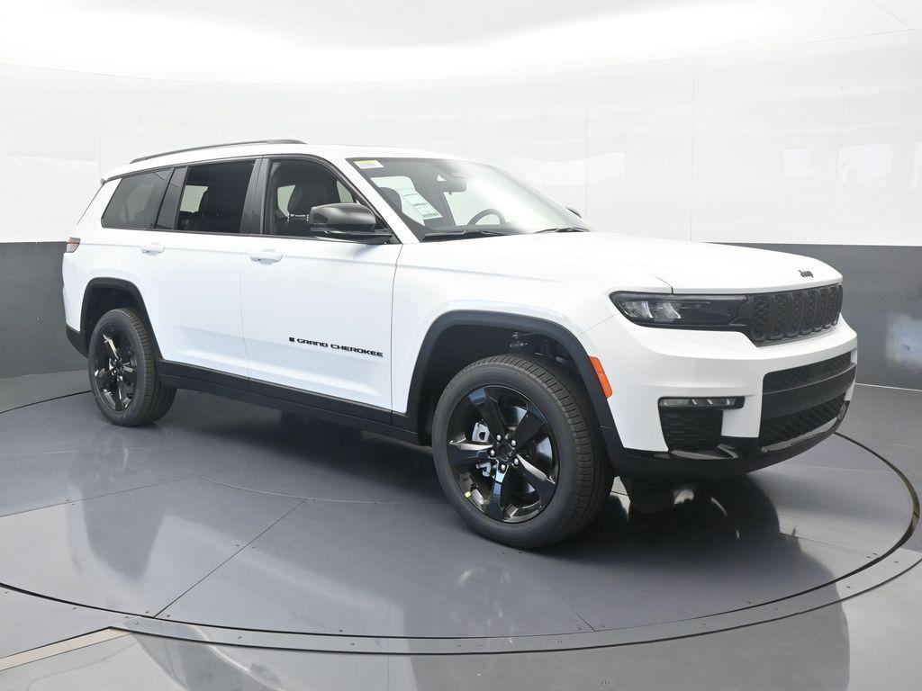 new 2025 Jeep Grand Cherokee L car