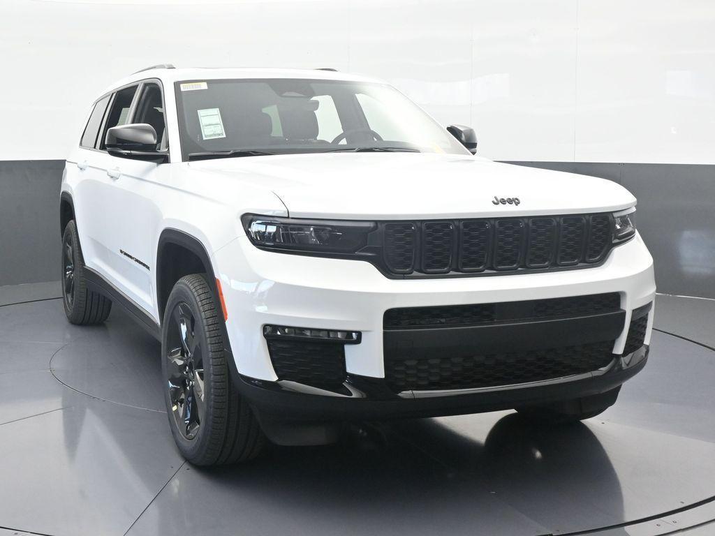 new 2025 Jeep Grand Cherokee L car