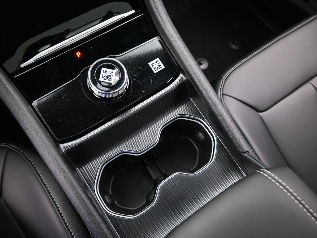 new 2025 Jeep Grand Cherokee L car